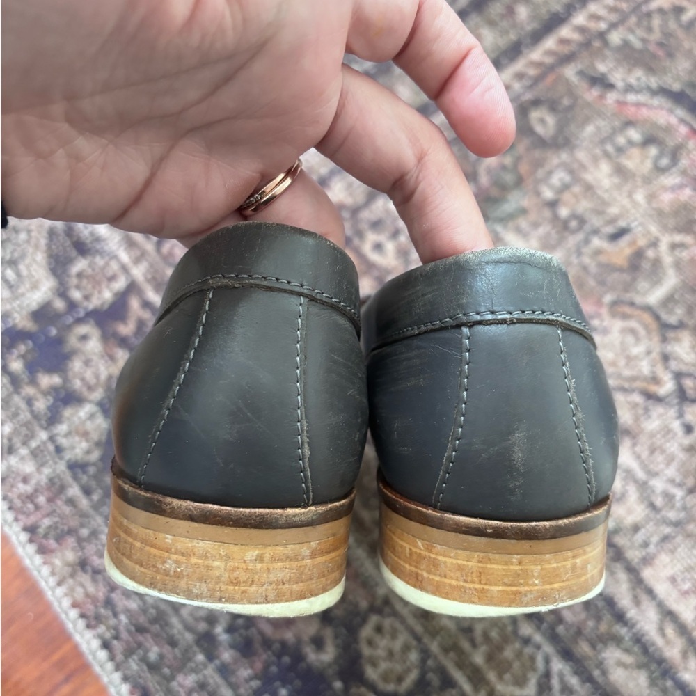 Everlane‎ Leather Loafers - Picture 2 of 8